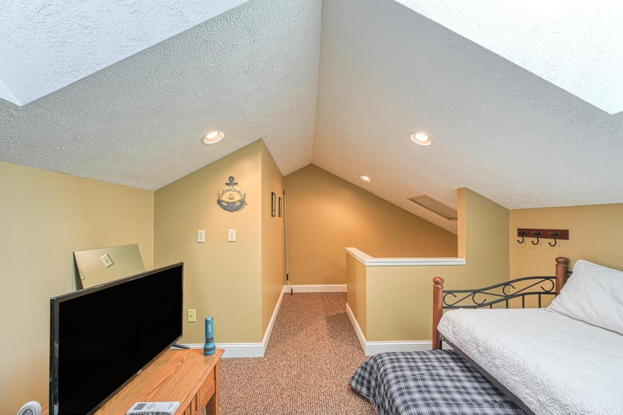 Deep Creek Village McHenry Camera foto