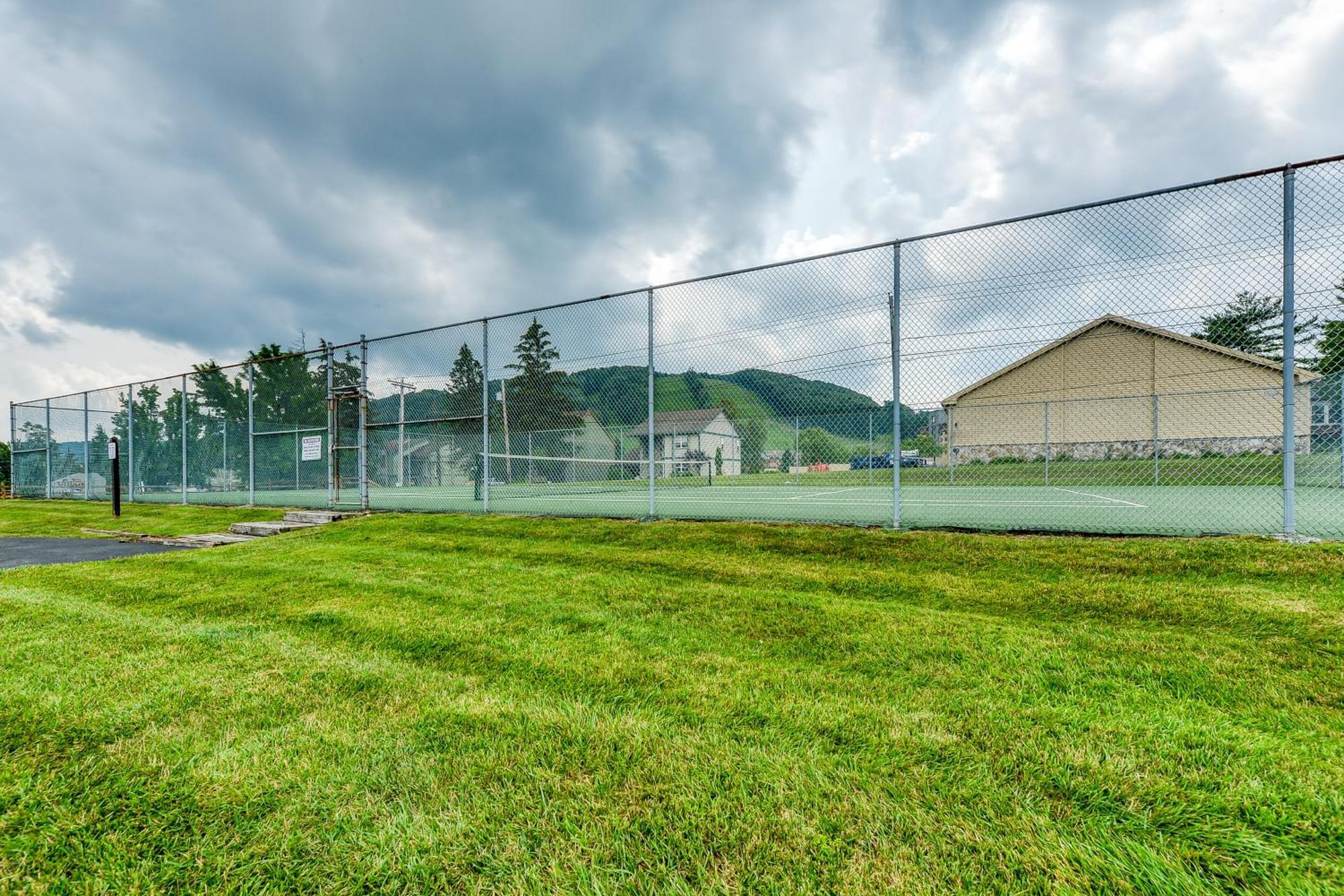 Deep Creek Village McHenry Camera foto